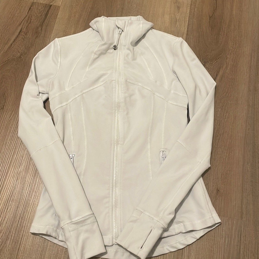 Lululemon size 2 align jacket